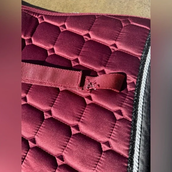 Equito Black Cherry Horse Sized AP Jump Saddle Pad - Picture 8 of 8